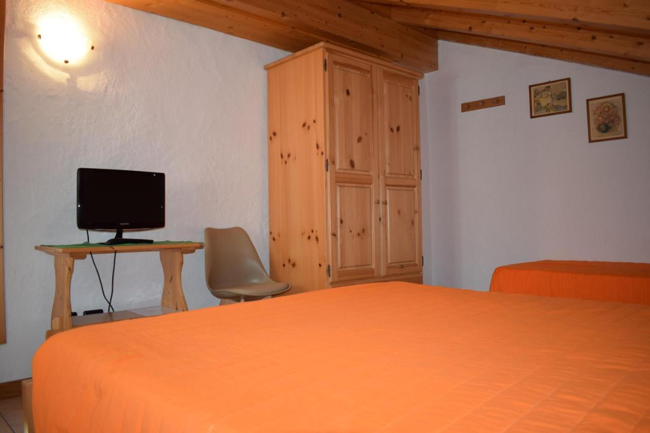Italo-Svizzero Hotel Chiavenna Exterior foto